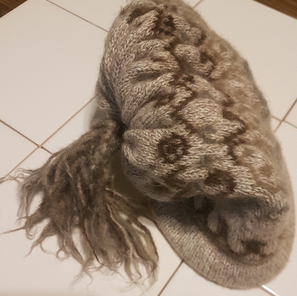 ☃️ Capello 100% Canadian Wool Touque 🍁 - Picture 4 of 8